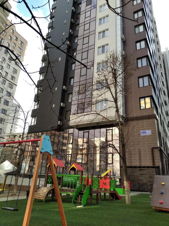 Sky House Exclusive Apartments Кишинёв Экстерьер фото